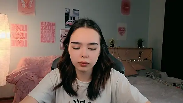 Sunsetberry online show from April 30, 2026, 8:57 pm