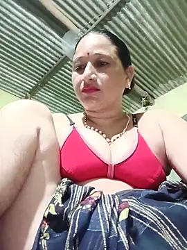 Snapshot of Haliya8 chatting on June 14, 2026, 4:31 pm Haliya8 online show from June 14, 2026, 4:31 pm