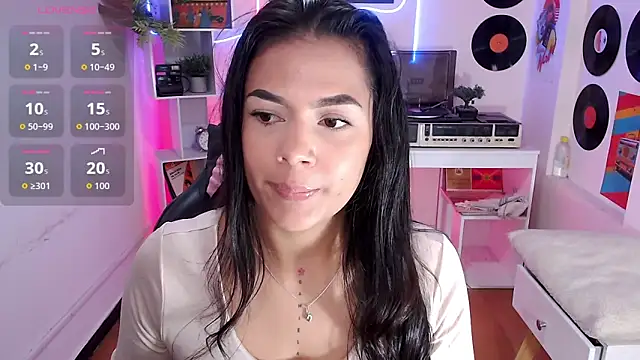 Snapshot of Duulce_mia chatting on June 13, 2026, 11:08 am Duulce mia online show from June 13, 2026, 11:08 am