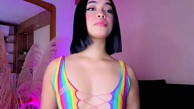 Chloe monroee online show from May 21, 2026, 3:13 am