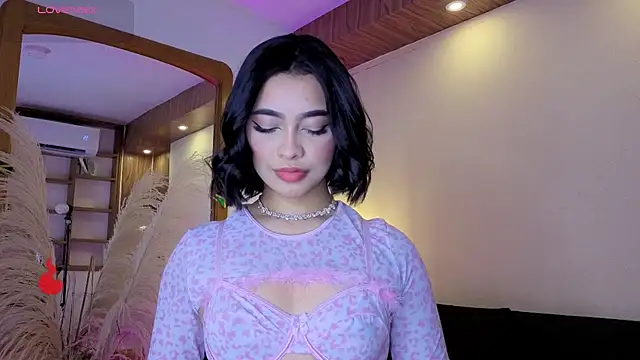Chloe monroee online show from May 28, 2026, 3:26 am