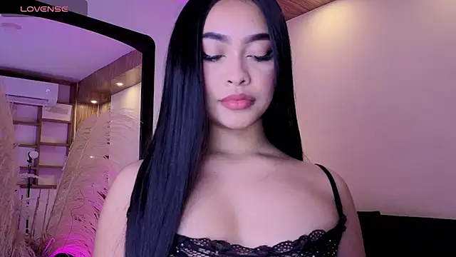 Chloe monroee online show from August 1, 2026, 3:28 am