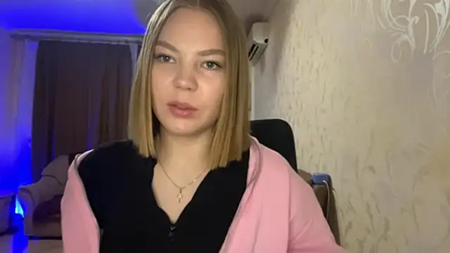 LindaRuffcorn online show from May 1, 2026, 7:40 pm