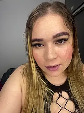 Snapshot of Melissalab55 chatting on June 7, 2026, 9:40 pm Melissalab55 online show from June 7, 2026, 9:40 pm