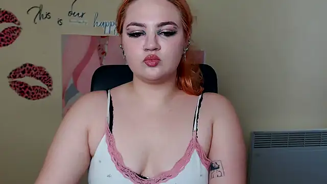 Snapshot of RinaRiii chatting on May 26, 2026, 12:12 pm RinaRiii online show from May 26, 2026, 12:12 pm