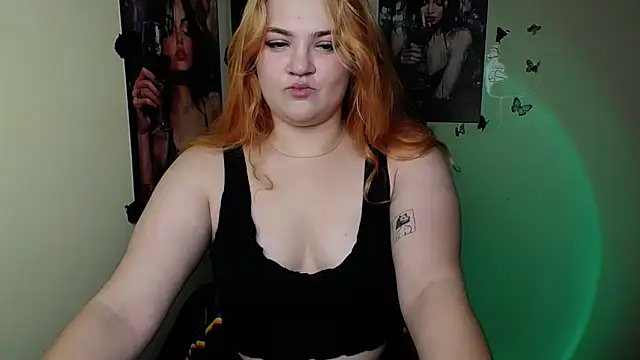Snapshot of RinaRiii chatting on June 3, 2026, 12:08 pm RinaRiii online show from June 3, 2026, 12:08 pm
