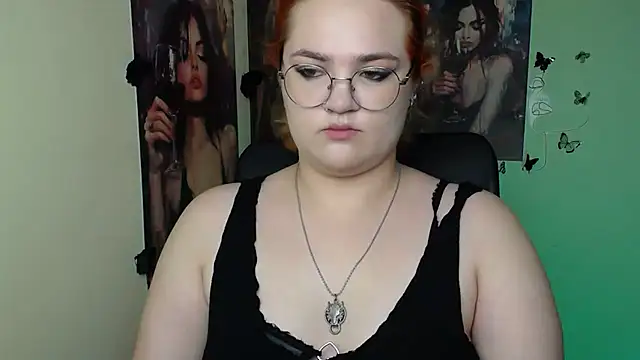 Snapshot of RinaRiii chatting on July 22, 2026, 11:57 am RinaRiii online show from July 22, 2026, 11:57 am