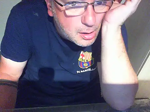 Snapshot of GeorgeCarlo chatting on May 17, 2026, 6:26 pm GeorgeCarlo online show from May 17, 2026, 6:26 pm