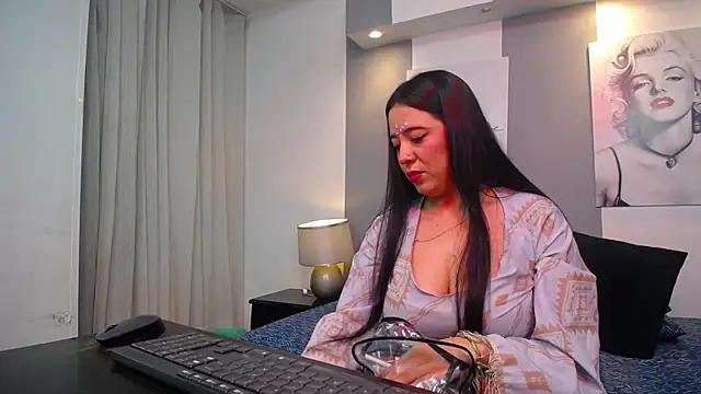 Snapshot of _tamara_priya_ chatting on July 16, 2026, 11:38 am tamara priya online show from July 16, 2026, 11:38 am