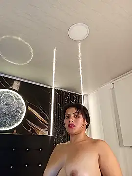 Steffany 777 online show from May 17, 2026, 12:56 pm