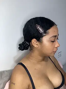  sweetSabrina- online show from May 29, 2026, 12:41 am