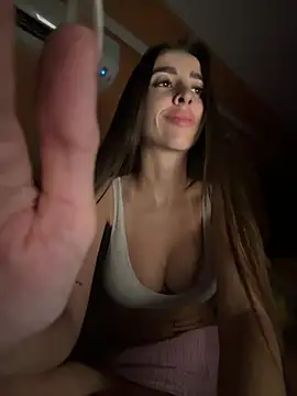 nayimtnez online show from June 23, 2026, 11:58 pm