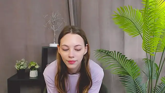HarriettKitty online show from May 4, 2026, 10:22 am