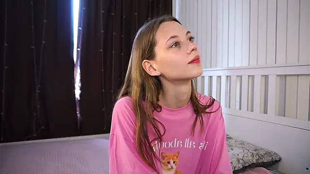 HarriettKitty online show from May 10, 2026, 8:19 am