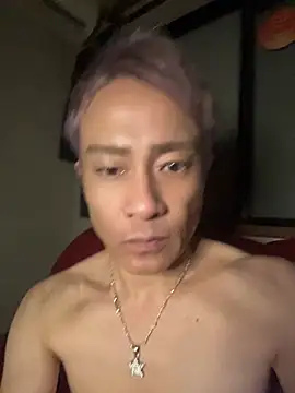 Snapshot of takashi1113 chatting on May 8, 2026, 5:18 pm takashi1113 online show from May 8, 2026, 5:18 pm