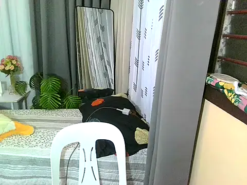 Snapshot of Ashtonfuckingboi chatting on May 19, 2026, 11:27 am Ashtonfuckingboi online show from May 19, 2026, 11:27 am