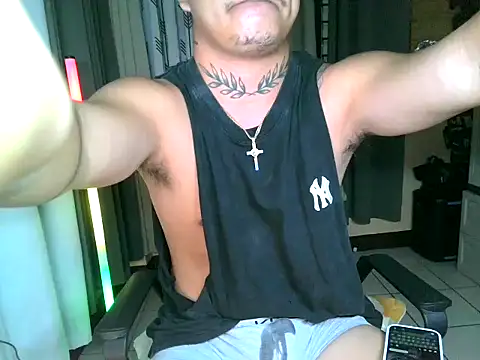 Snapshot of Ashtonfuckingboi chatting on June 7, 2026, 2:37 am Ashtonfuckingboi online show from June 7, 2026, 2:37 am