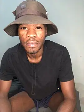 Snapshot of thandolezwe1 chatting on May 7, 2026, 10:59 pm thandolezwe1 online show from May 7, 2026, 10:59 pm