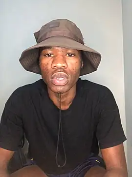 Snapshot of thandolezwe1 chatting on May 19, 2026, 8:04 pm thandolezwe1 online show from May 19, 2026, 8:04 pm