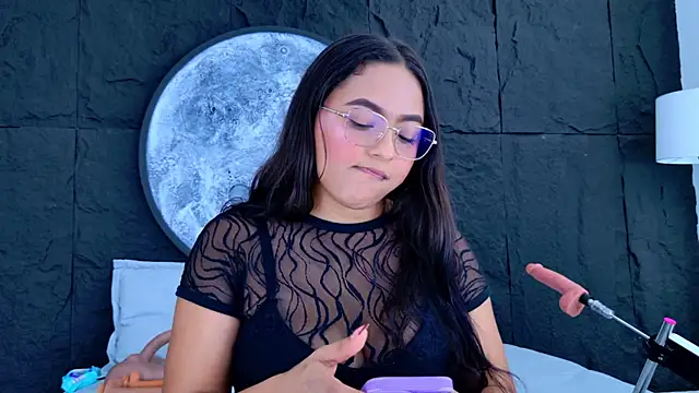 JessiBannkss online show from June 18, 2026, 12:31 pm