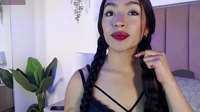 Littlejade dh online show from May 21, 2026, 11:50 am