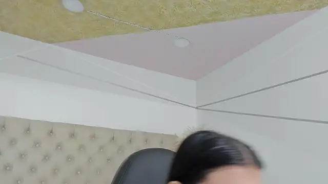 Snapshot of MelCherry chatting on May 7, 2026, 8:47 pm MelCherry online show from May 7, 2026, 8:47 pm