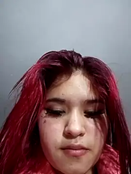 LunaClarens online show from June 4, 2026, 11:22 pm