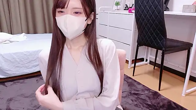 hina mochi online show from May 23, 2026, 8:51 am