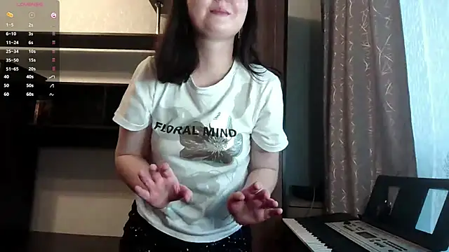 RebelDesiree online show from July 15, 2026, 1:05 pm