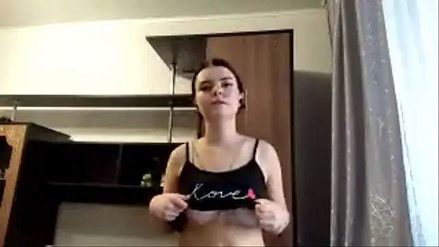RebelDesiree online show from July 21, 2026, 12:07 pm