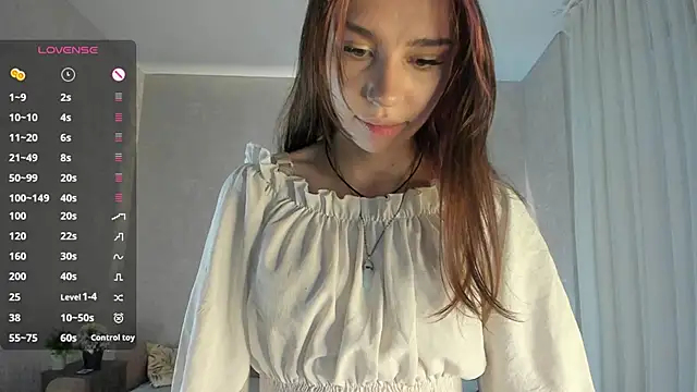 DelcieDegeorge online show from June 3, 2026, 6:57 pm