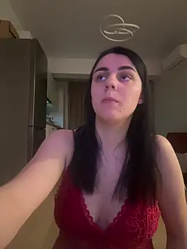 ema-emanuela online show from May 25, 2026, 8:15 pm