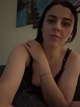 Snapshot of ema-emanuela chatting on June 4, 2026, 8:15 pm ema-emanuela online show from June 4, 2026, 8:15 pm