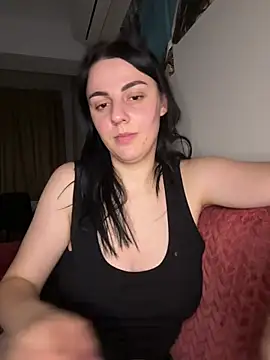 Snapshot of ema-emanuela chatting on July 25, 2026, 11:02 pm ema-emanuela online show from July 25, 2026, 11:02 pm