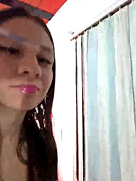 Dahlia 1 online show from May 13, 2026, 2:20 am
