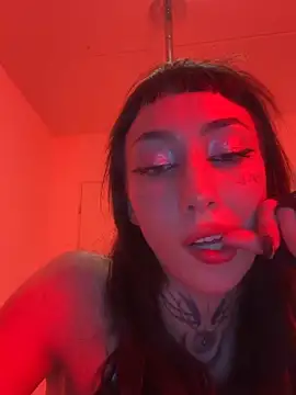 BabyNova online show from May 2, 2026, 7:52 pm