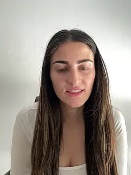 Snapshot of OliviaBaby- chatting on May 9, 2026, 10:53 am OliviaBaby- online show from May 9, 2026, 10:53 am
