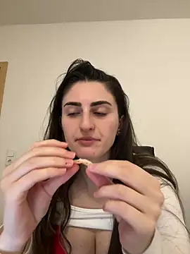 OliviaBaby- online show from July 4, 2026, 7:31 pm