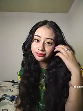 Snapshot of L0lita_Emi12 chatting on May 30, 2026, 2:08 am L0lita Emi12 online show from May 30, 2026, 2:08 am