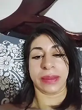 arianna rouse  online show from June 15, 2026, 2:25 am