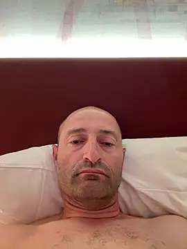 vladgree online show from May 7, 2026, 10:37 pm