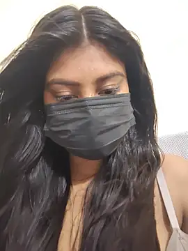 Snapshot of RAGNI-Love chatting on June 20, 2026, 5:32 am RAGNI-Love online show from June 20, 2026, 5:32 am