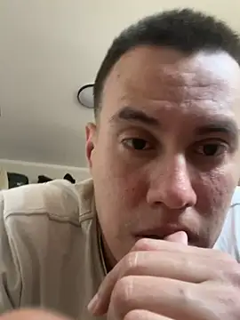 Philip0428 online show from May 3, 2026, 3:07 pm