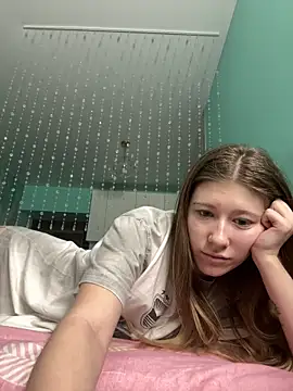 GraceCook  online show from May 13, 2026, 4:37 pm