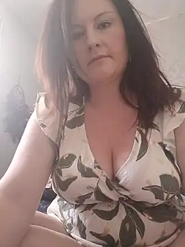 Snapshot of titsandtoesuk chatting on June 25, 2026, 8:30 am titsandtoesuk online show from June 25, 2026, 8:30 am