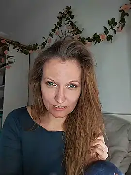Candy Cougar online show from June 9, 2026, 6:58 am