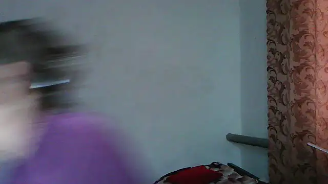 Snapshot of ElizabethGorden chatting on May 12, 2026, 12:57 pm ElizabethGorden online show from May 12, 2026, 12:57 pm