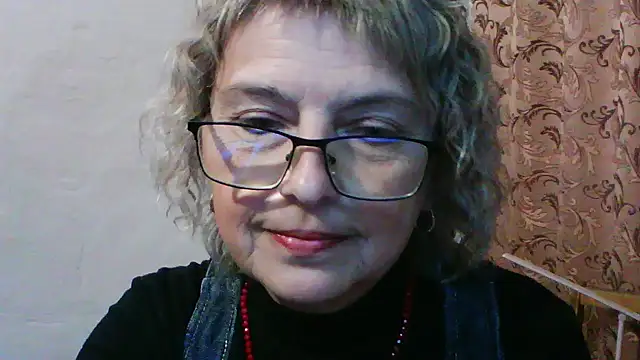 Snapshot of ElizabethGorden chatting on June 16, 2026, 5:26 pm ElizabethGorden online show from June 16, 2026, 5:26 pm