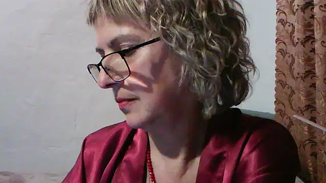 Snapshot of ElizabethGorden chatting on June 20, 2026, 7:16 pm ElizabethGorden online show from June 20, 2026, 7:16 pm