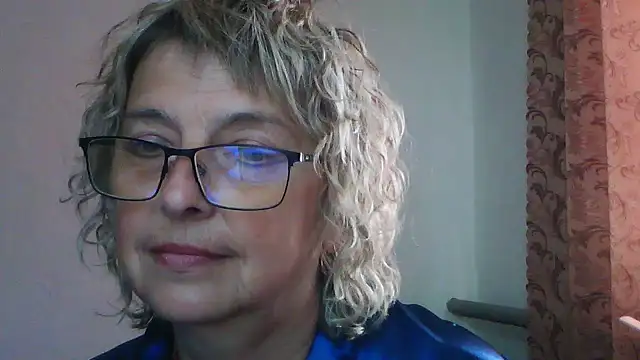 Snapshot of ElizabethGorden chatting on July 12, 2026, 6:15 am ElizabethGorden online show from July 12, 2026, 6:15 am